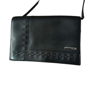 Guess Black Shoulder Bag